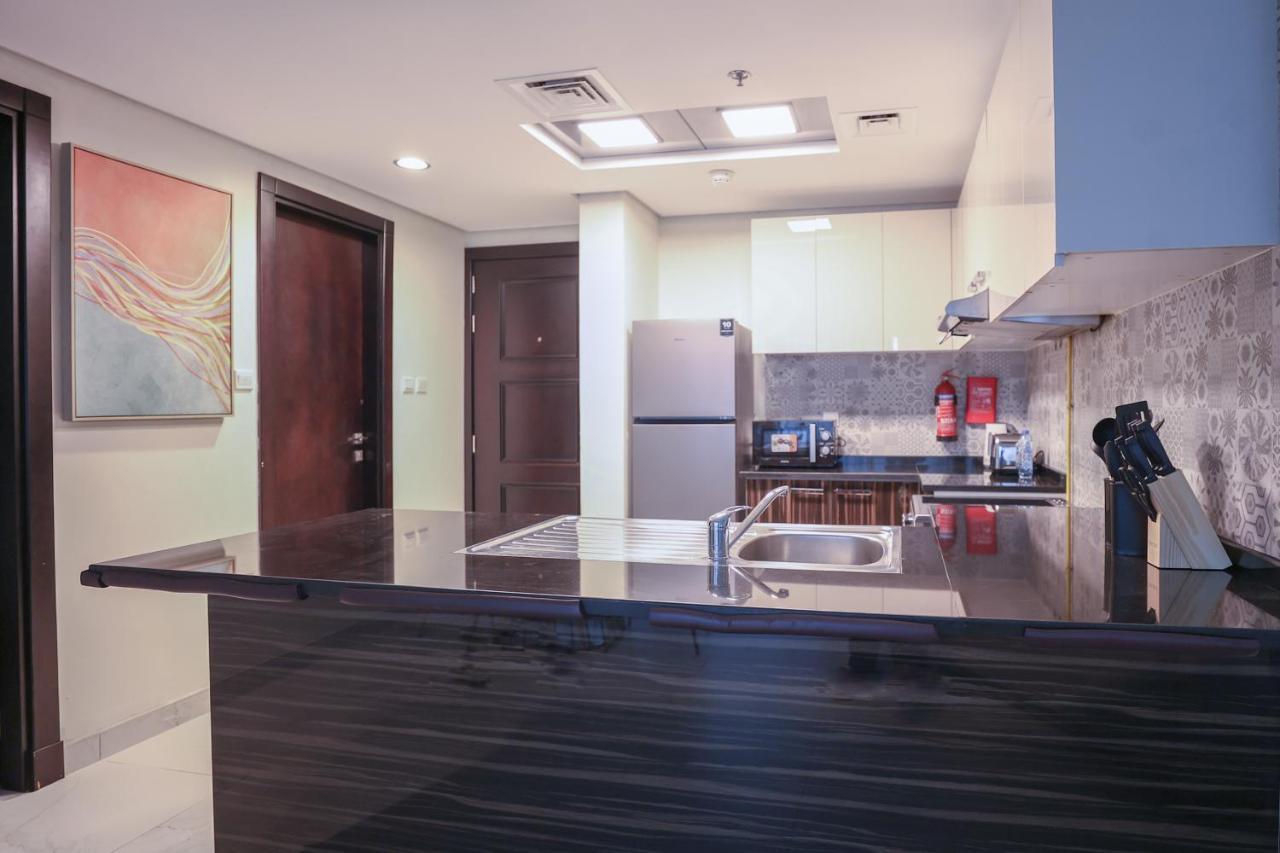 Elite Lux Homes - Modern One Bedroom In Mag 5, South Apartment *